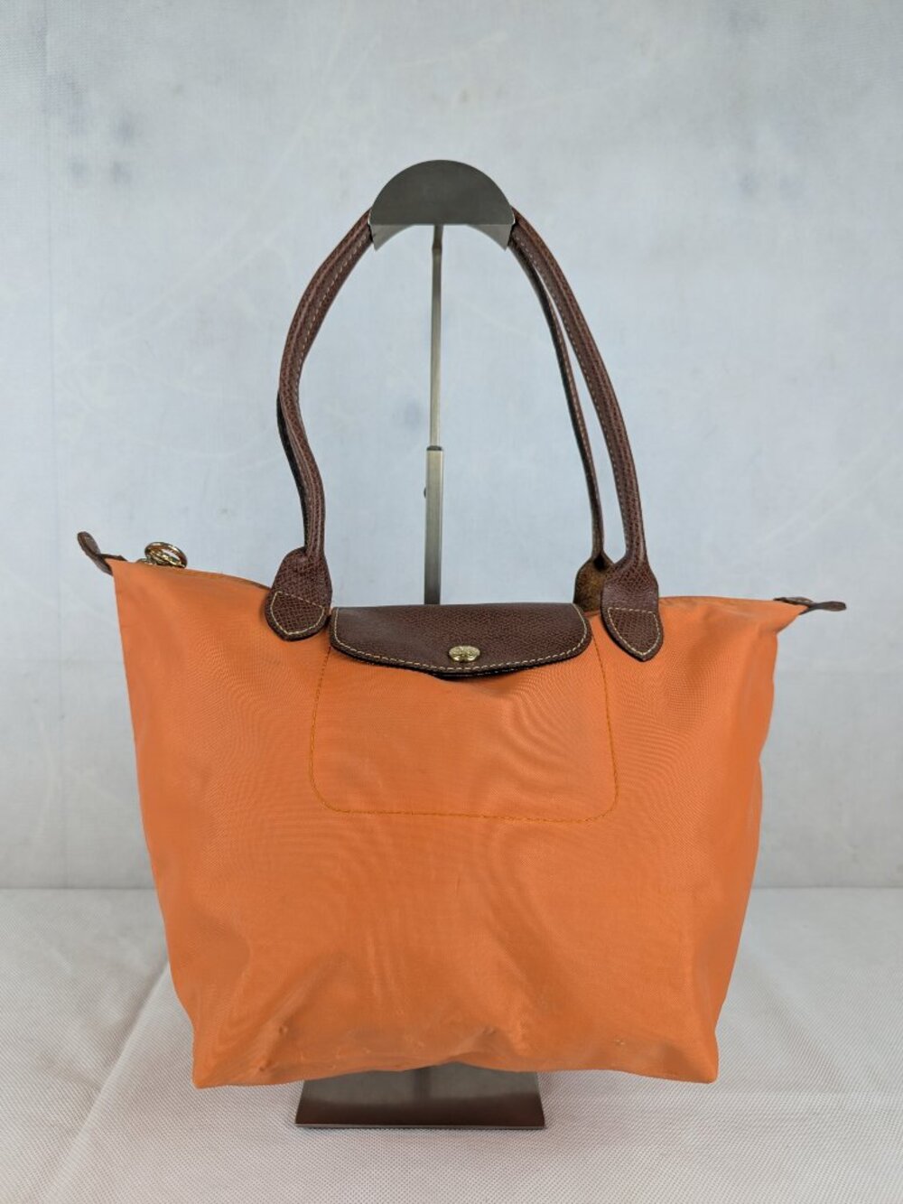 Longchamp Le Pliage Orange Tote Bag – Nylon Leather - Authentic - Made in China.